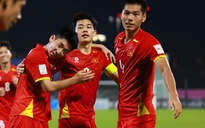 HLV Kim tiết lộ lý do không xếp Đình Bắc đá chính, ‘Văn Thuận luôn vào sân từ ghế dự bị vì…’