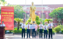 Huế thưởng 150 triệu đồng cho nam sinh đoạt huy chương bạc Olympic vật lý quốc tế