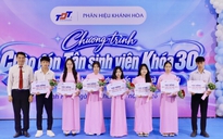 Trường ĐH Tôn Đức Thắng trao 36 suất học bổng cho sinh viên tại Khánh Hòa