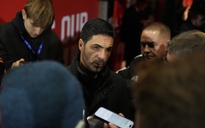 HLV Arteta nói lời cay đắng khi Arsenal bị đội hạng tư loại đau đớn khỏi Cúp liên đoàn