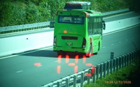 Gần 100 xe khách chạy quá tốc độ trên cao tốc TP.HCM - Vân Phong