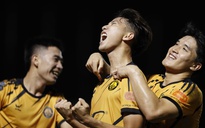 Cầu thủ CLB Thanh Hóa nhận lương sát giờ sang năm mới, tặc lưỡi 'qua tết rồi tính...!'