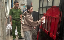 Công an TP.HCM bắt người tạt sơn nhà người yêu cũ trong đêm giao thừa