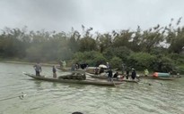 Chìm thuyền trên sông Gianh ngày mùng 3 tết: 2 người chết, 2 người mất tích