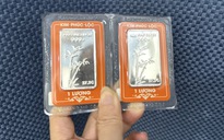 Giá bạc bật tăng sau đà lao dốc