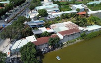 TP.HCM: Tại sao đất công mua bán giấy tay thành gara ô tô, quán cà phê?