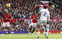 HLV Carrick thay đổi đặc biệt, M.U ngược dòng hạ Crystal Palace: Chính thức vào tốp 3