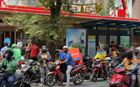 Phí giao hàng đồng loạt tăng