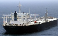 Mỹ tạm thời cho phép mua dầu Nga trên biển
