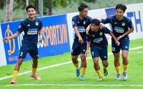 Trường ĐH Quy Nhơn 0-4 Trường ĐH Công nghệ TP.HCM: Tấm vé cuối cùng xứng đáng!