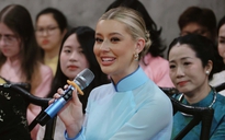 Hoa hậu người Mỹ Yolina Lindquist: Tôi phải lòng Việt Nam chính vì tà áo dài