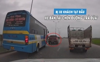 Bị xe khách tạt đầu, xe bán tải đánh võng chèn đường 'trả đũa'