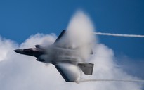 Chiến đấu cơ F-35 Mỹ hạ cánh khẩn, Iran nói đã bắn trúng