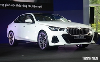 Được chọn mua nhiều nhất, ô tô màu trắng hay đen dễ chăm sóc, bảo quản hơn?