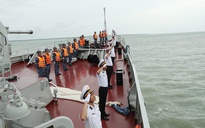 Hình ảnh tàu hộ vệ tên lửa 016 - Quang Trung cập cảng Căn cứ Hải quân Úc