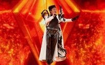 Tùng Dương đu dây, hát nhạc remix