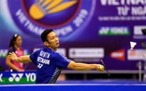 Nguyễn Tiến Minh cùng bà xã khuấy động giải cầu lông Đại hội TDTT TP.HCM