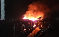 Xác định nguyên nhân tàu cá chứa 1.800 lít dầu bốc cháy ở Huế
