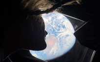 iPhone 17 Pro Max ghi dấu ấn lịch sử khi chụp ảnh Trái đất từ không gian