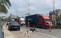 TP.HCM: 2 vợ chồng thương vong dưới bánh xe ben