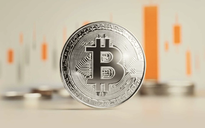 Giá Bitcoin hôm nay 16.5.2026: Thủng đáy 79.000 USD