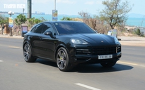'Ghìm cương' Porsche Cayenne e-hybrid giá gần 7 tỉ đồng: Nhanh, mạnh, ít ngốn xăng