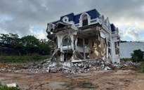 Cưỡng chế, phá dỡ 'biệt phủ' trái phép tại Phú Quốc
