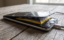 Những sai lầm khiến pin smartphone và xe điện sớm thành phế liệu