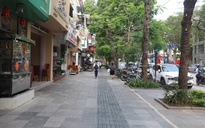 Vỉa hè Hà Nội thông thoáng, hộ kinh doanh mong sớm có cơ chế thuê