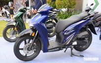 Bí ẩn sau 'dàn áo' thủy tinh của Honda SH150i Vetro Blue vừa về Việt Nam