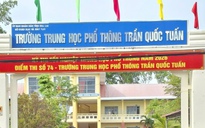 Xin đi vệ sinh rồi mang điện thoại vào phòng thi, thí sinh bị đình chỉ