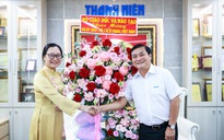 Thứ trưởng Bộ GD-ĐT chúc mừng đội ngũ Báo Thanh Niên dịp 21.6