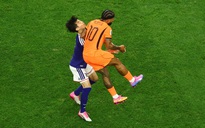Depay gây phẫn nộ vì đánh vào mặt cầu thủ Nhật Bản, video lộ chứng cứ ‘rành rành’: VAR bị réo tên