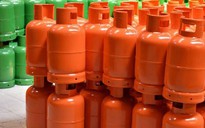 Giá gas của một số thương hiệu giảm mạnh 150.000 đồng/bình 45kg