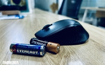 Chuột không dây Bluetooth hay Wireless 'ngốn' pin hơn?