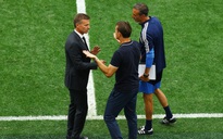 Khoảnh khắc HLV Canada và HLV Qatar suýt xô xát gây chú ý đặc biệt, họp báo cực nóng
