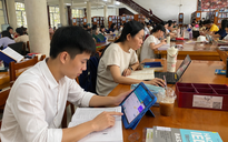 Tranh luận sinh viên có nên đi thực tập từ năm nhất?