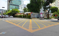 Vạch mắt võng mới kẻ giữa giao lộ TP.HCM có ý nghĩa gì, đi sai có phạt?
