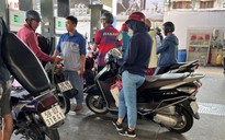 Nhiều hãng xe lên tiếng: Ô tô, xe máy nào 'sống khỏe' với xăng E10?
