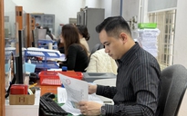 Từ ngày mai 1.7, viên chức có thêm quyền nhưng cũng bị siết trách nhiệm