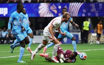Trọng tài và VAR trận Anh thắng ngược Congo gây tranh cãi dữ dội: Harry Kane có ‘ăn vạ?