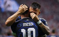 Martinez gọi ngay cho mẹ sau bàn thắng để đời từ đường chuyền cực đẹp của Messi, giúp Argentina thắng Anh