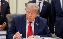 Tổng thống Trump ký sắc lệnh áp thuế 50% nhiều hàng hóa Canada