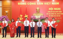 Công bố các quyết định của Bộ Chính trị, Ban Bí thư về công tác cán bộ