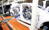 Toyota tin rằng robot không thể thay thế con người trong sản xuất ô tô
