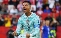 Ronaldo và chuyến 'tàu lượn cảm xúc'