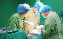 Lần đầu phẫu thuật thành công sỏi ống tụy bằng kỹ thuật chuyên sâu