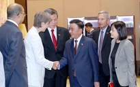 Lễ đón Thường trực Ban Bí thư Trần Cẩm Tú thăm chính thức Singapore