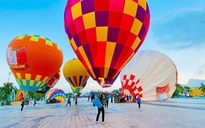 Khám phá những biểu tượng văn hóa ở quảng trường Hùng Vương