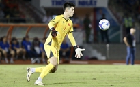 Đằng sau cầu thủ 'lạ' nhất đội tuyển Việt Nam: Vô địch ASEAN Cup 2 lần dù không đá phút nào